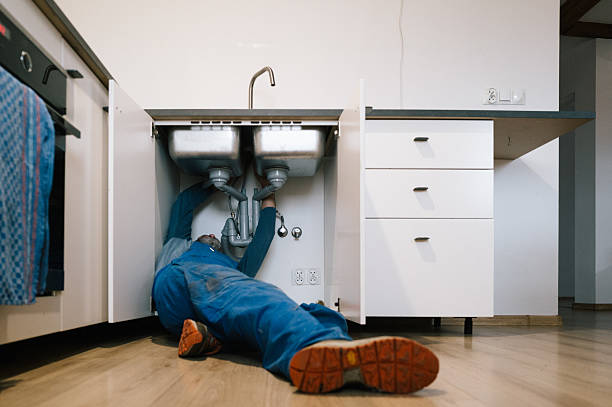 Professional Pipe Repair technician working in Redway, CA